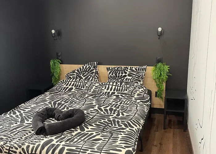 Апартаменты Jacuzzi *